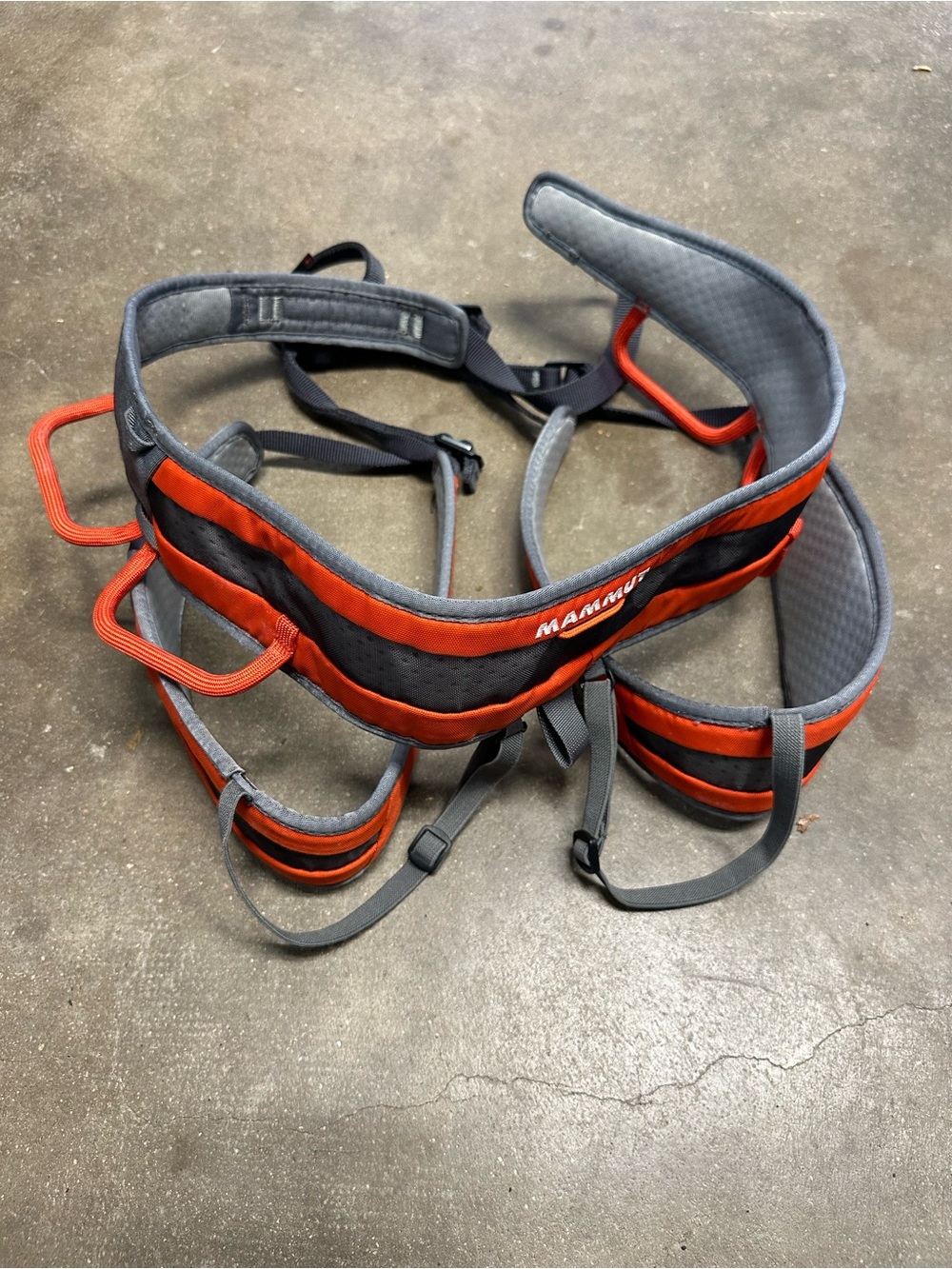 Mammut Men’s Climbing rock Harness in Gray and Orange size xxl